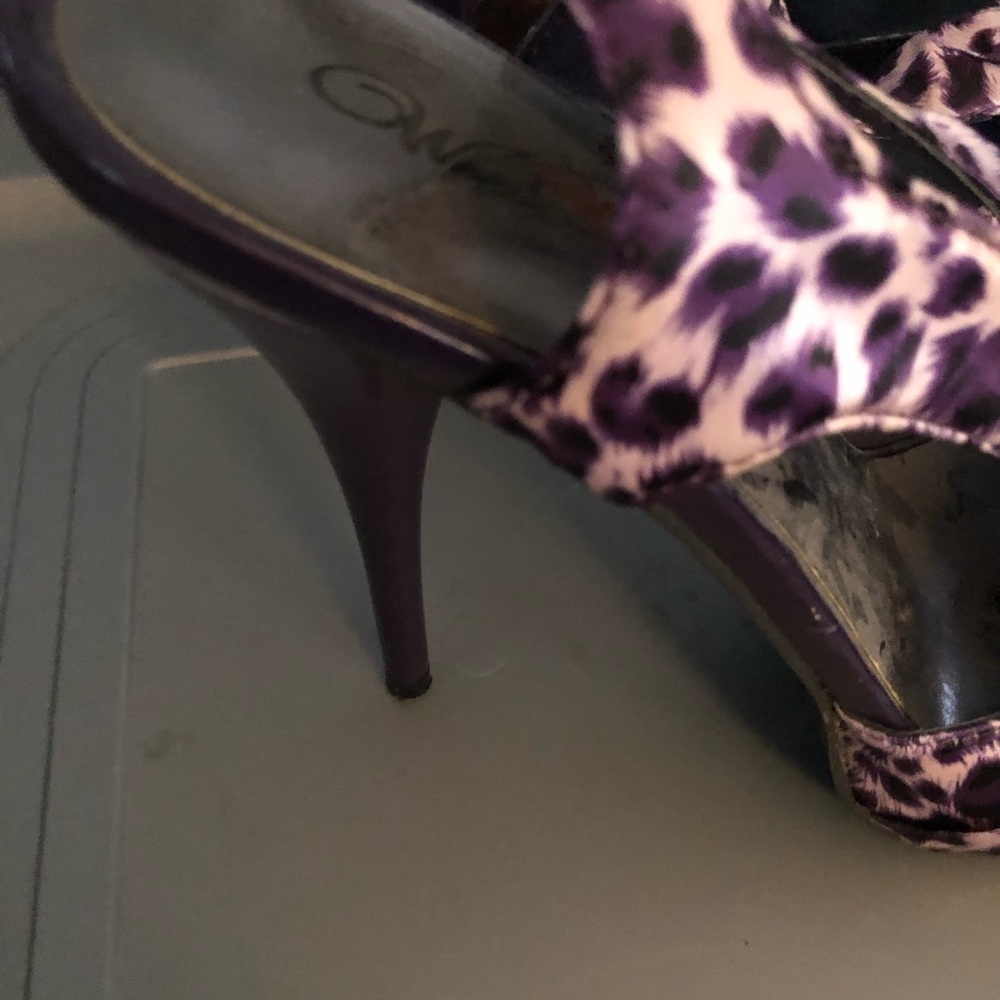 Wild Rose size 10 Purple Leopard Heels platform at toe for comfort - Picture 4 of 10